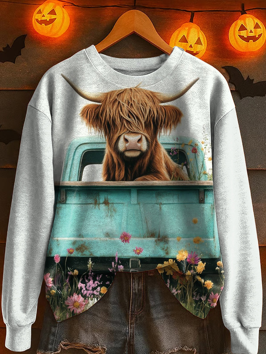 Highland cow in a car print loose long sleeve sweatshirt