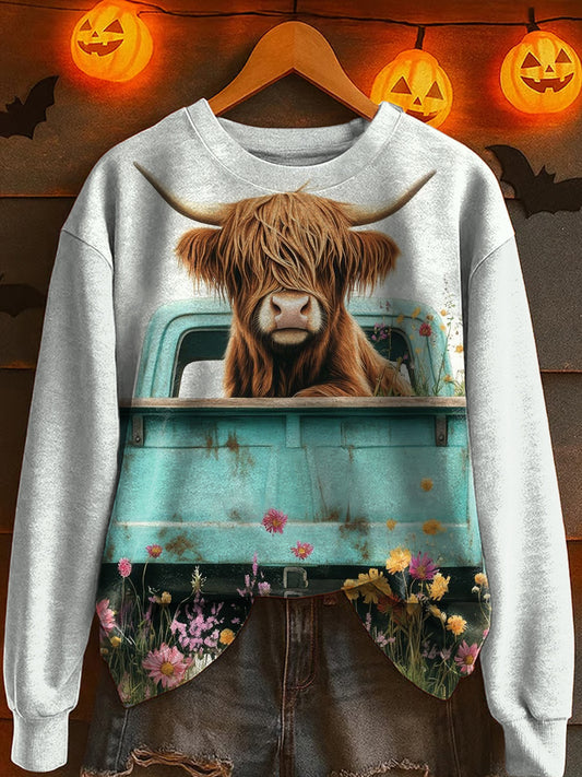 Highland cow in a car print loose long sleeve sweatshirt